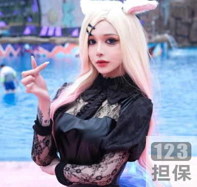 Twitter女装大佬《蓓蓓酱》带你吃遍魔都