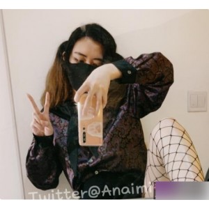 私拍展示的Onlyfan奶味小咪