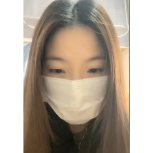 大罩杯学妹宿舍偷播，小贝贝不睡觉，91v40g，视频收藏88