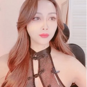 美女直播出水视频合集[27v+奇怪姿势g][百度盘]