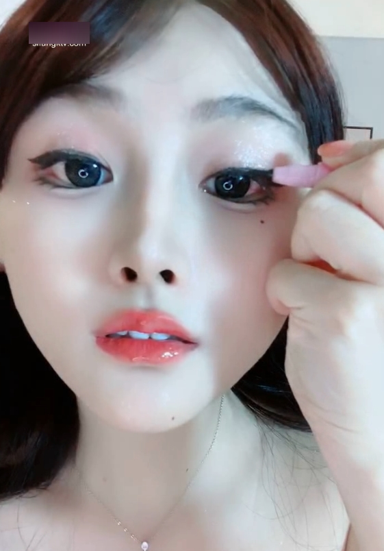 漂亮嫩模小优最新合集22V25G，百度收藏104，增加4V5.3G