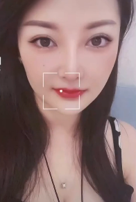 网红百度盘互动包养美女合集1V84M，颜值高，解压密码下载