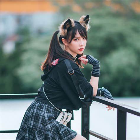 绝版资源虎牙高颜值主播楠夕猫心最新合集15V6.5G，性感舞蹈与绯闻视频