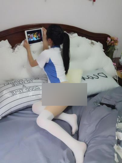 自拍百度云完具少女完具酱玩具最新合集视频43.2G，2017年~2019年套图