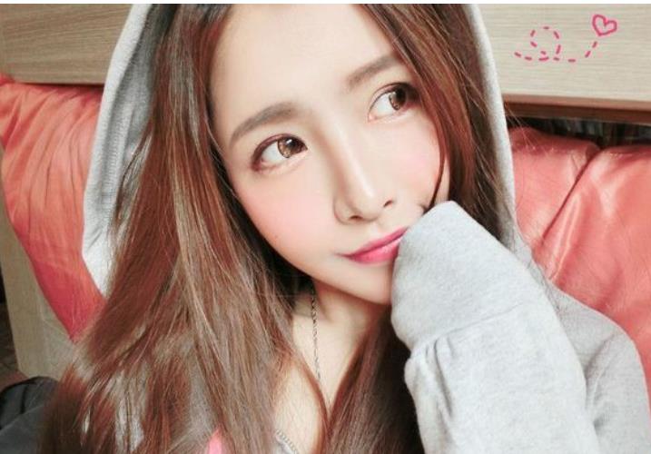 网络小黑家居全果自拍合集6.8G太哇塞了