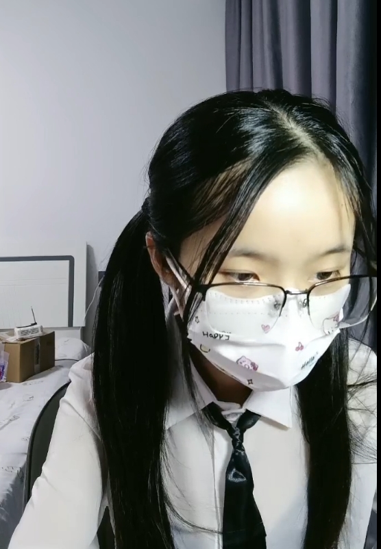 小可嫩星星二场合集2部5.59G太软糯了