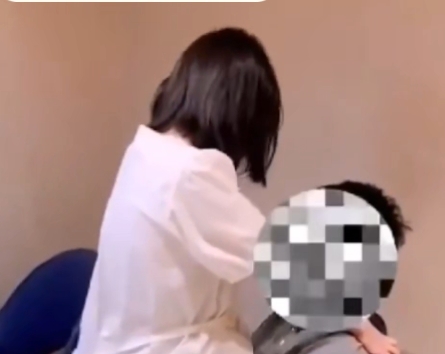 ROXY妻子指教高清典藏33.6G50部王八门事件