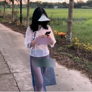 劲爆推特点播cikaimoon薄纱户外2部视频2.83G