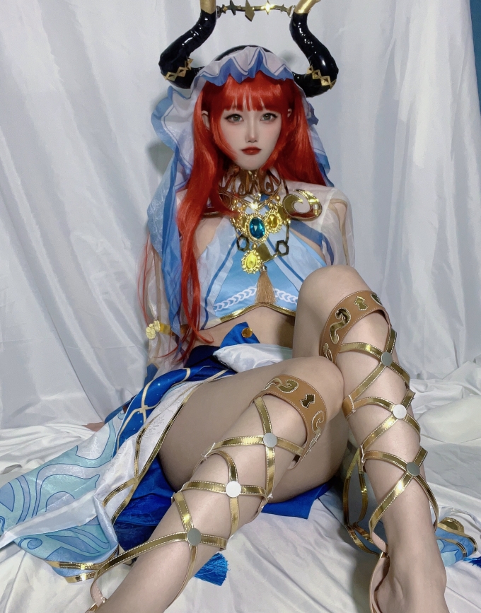 小鹿丢了自拍直播合集96.3G708部太销魂