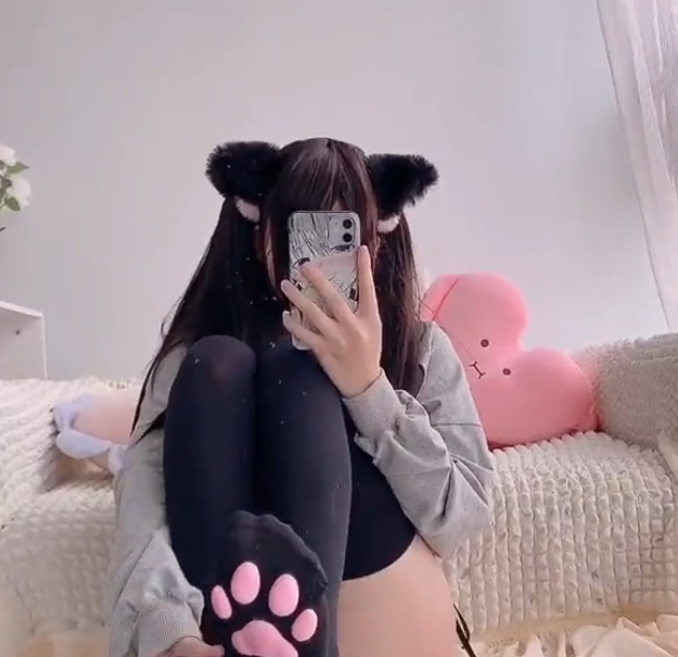 推特二阶堂COS热舞36部4.4G太润了