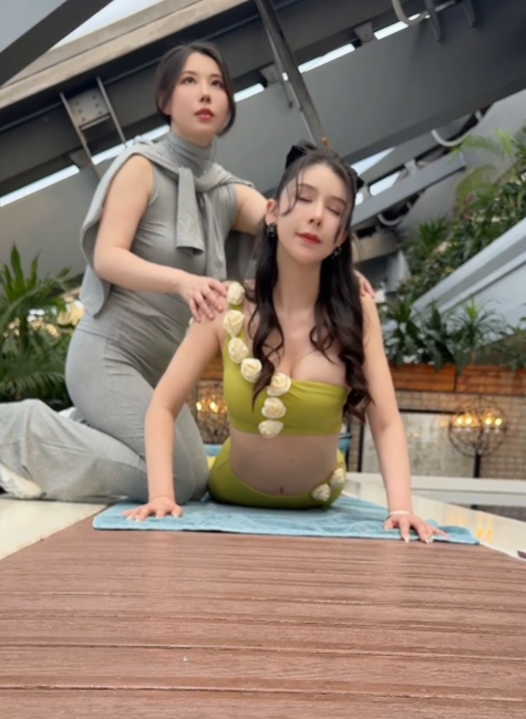 李丽莎露脸互动秀人网131部58.7G火热