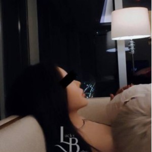 LuckyQL777妻子视频合集推特1308部44.2g太丰满了