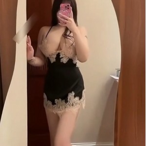 Yooheejade妻子三人游15部3.6G某处大罩杯