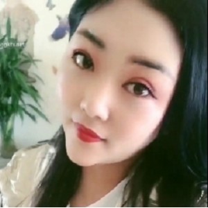 坦克大罩杯趣玩快手大丹姐合集9V5P696M太丰满了