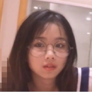 Jimmybi私约清纯学妹无隔膜切磋2V1.03G秘密花园粉润