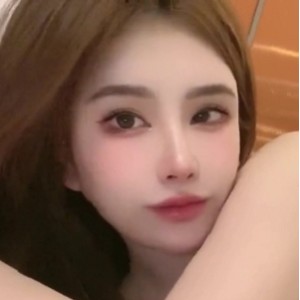 推特RosesJoo鲤鲤私密视频77部32G风情万种顶级名媛