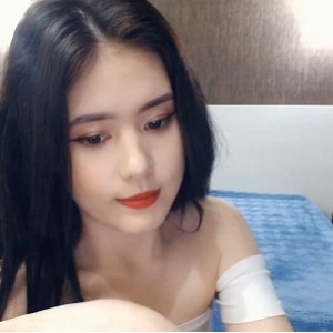甜嫩小姐姐aynakioCB站艺术品1部773M